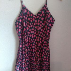 Rose design nightie by Delicates